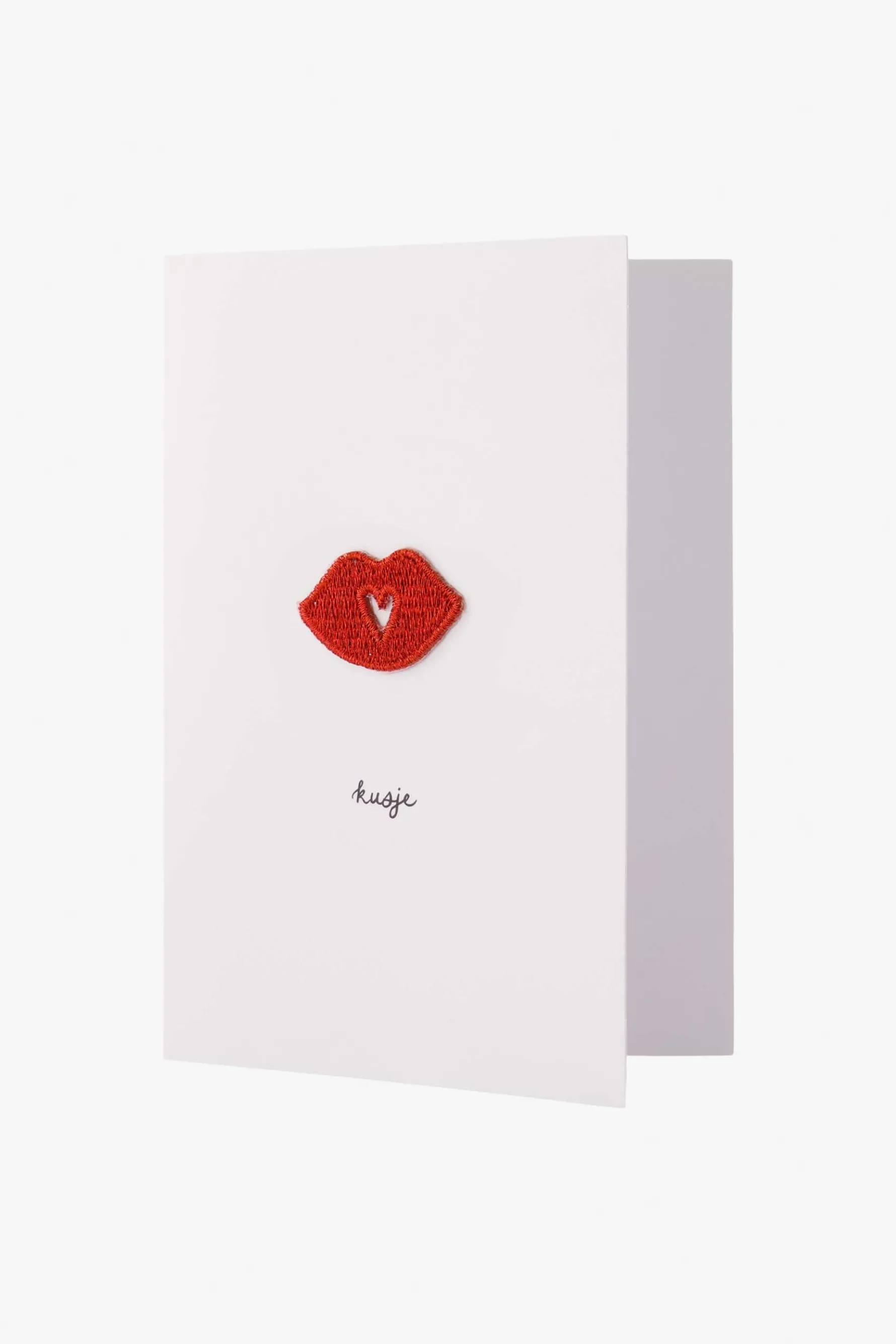zusss wenskaart kusje strijkembleem wit/rood